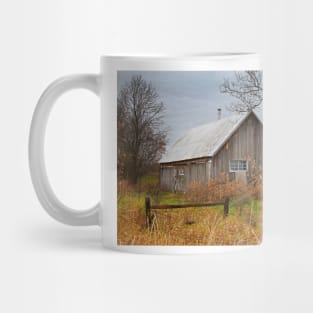 Past is Present - Old barn Mug